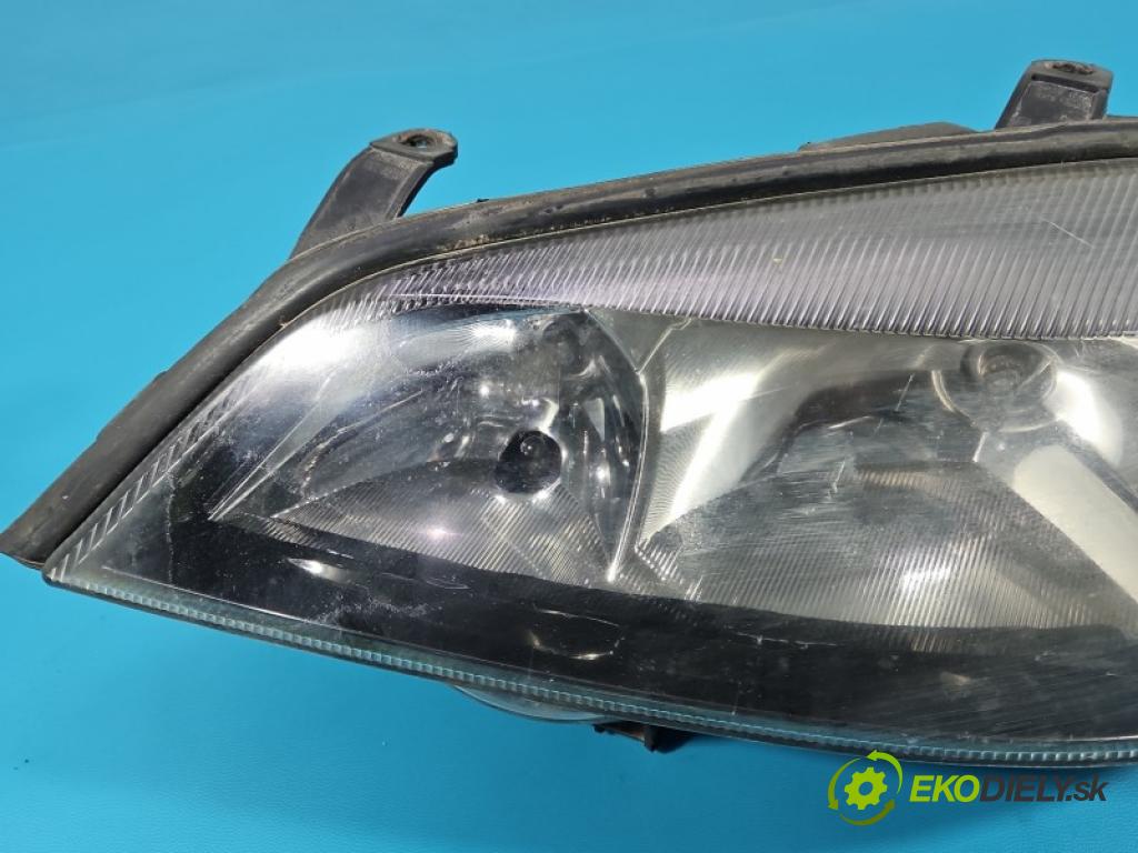 Opel Astra II 1998-2009 1.2 16V 75 HP manual 55 kW 1199 cm3 5- Reflektor: ľavý  (Kľučka dverí ostatné)