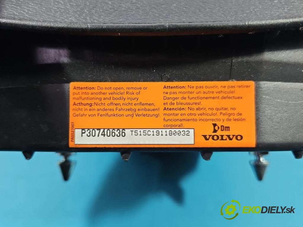 Volvo XC60 I 2008-2017 2.4 D5 185 HP automatic 136 kW 2400 cm3 5- airbag vzduch: Řidiči: P30740636 (Airbag)