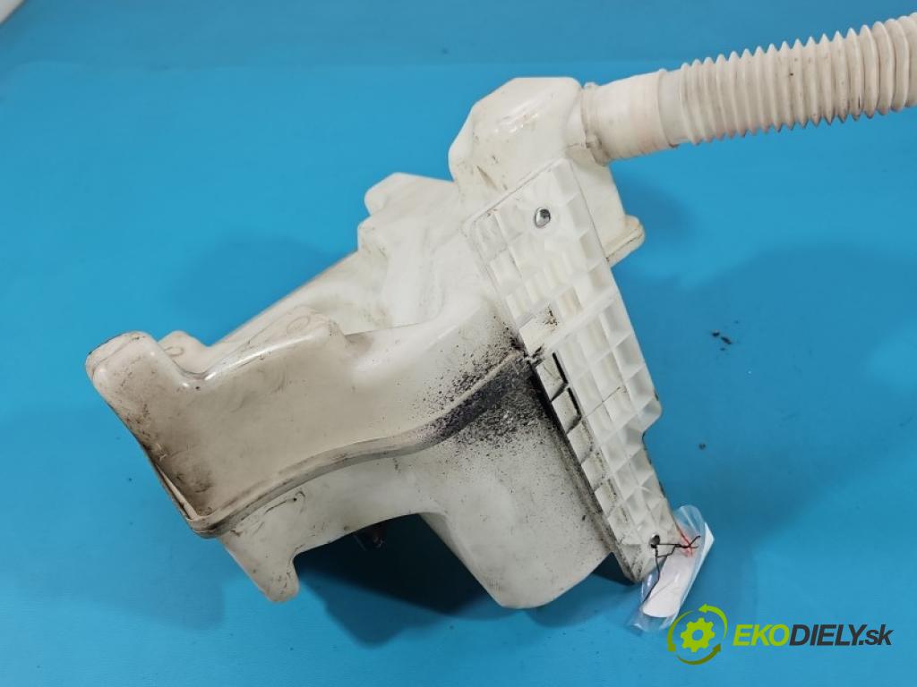 Vw Polo V 6R 2009-2017 1.2 TSI 105 HP manual 77 kW 1197 cm3 5- nádržka tekutina: ostrekovačov 6R0955453E