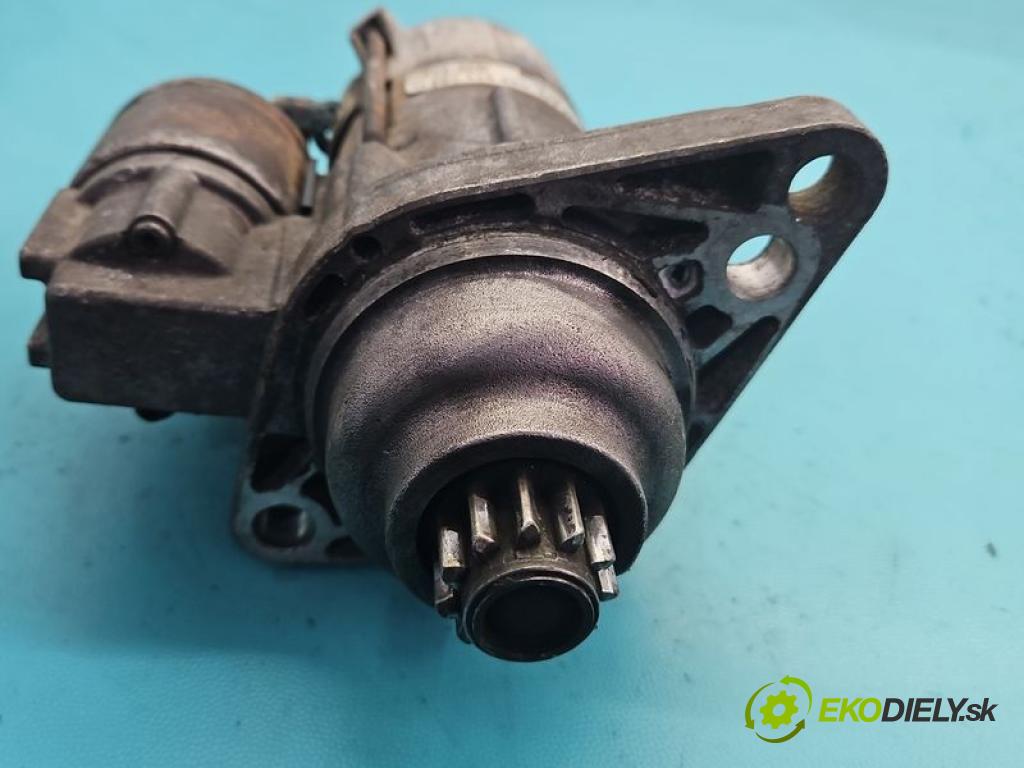 Vw Golf V 2003-2009 1.9 tdi 105 HP manual 77 kW 1896 cm3 5- štartér 02Z911033H (Štartér)