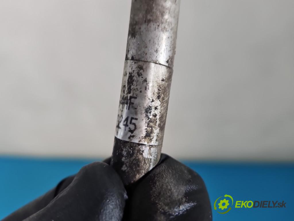 Jeep Grand cherokee WK 2004-2010 3.7 V6 211KM automatic 155 kW 3700 cm3 5- trubka klíma 55116664AF