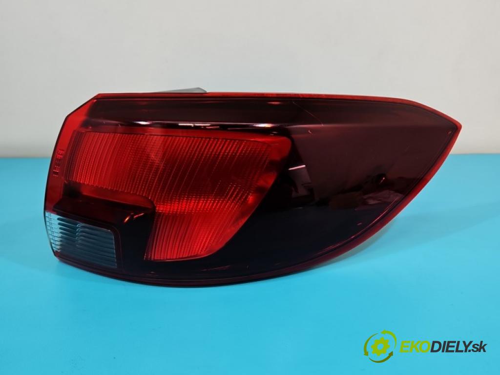 Opel Astra V  2015-2022 1.6 cdti 110 hp manual 81 kW 1598 cm3 5- světlo zadní pravé blatník: 39077375