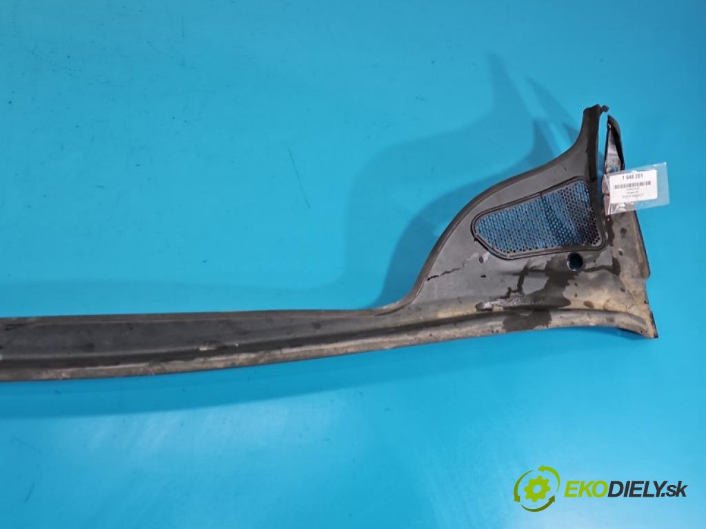 Peugeot 307 1.6 16V 109 HP manual 80 kW 1587 cm3 5- torpédo 9634012577 (Torpédo (plast pod čelným sklom))