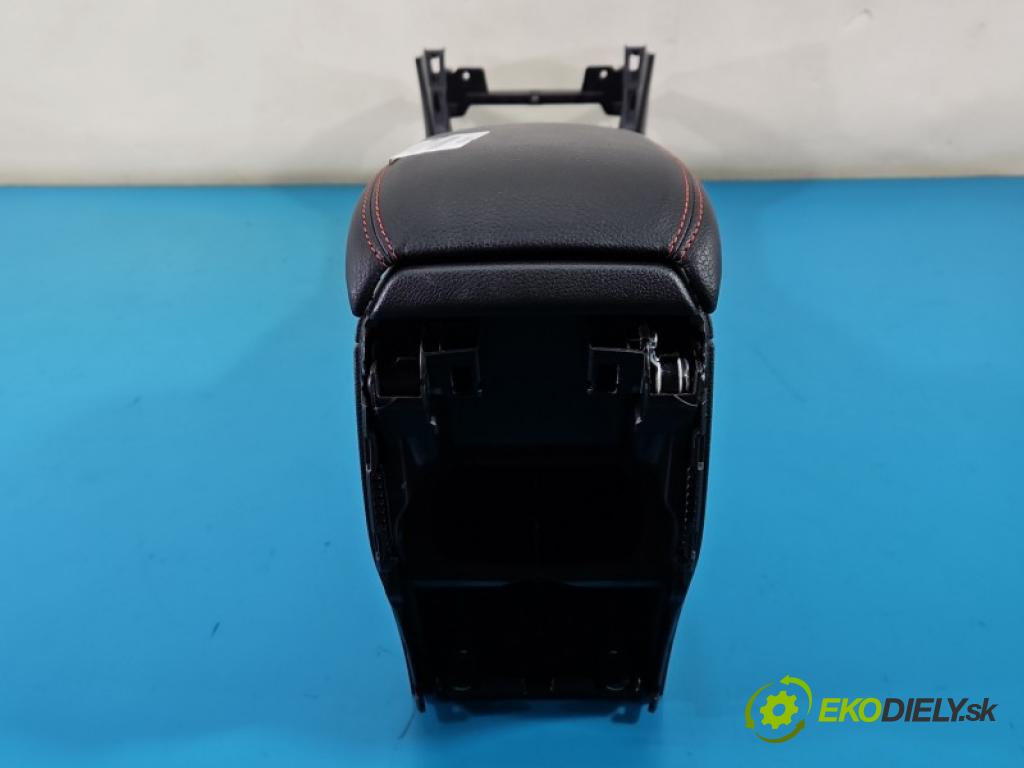 Mercedes CLA C117 X117 2013-2019 2.0 T 184hp automatic 135 kW 1991 cm3 4- operadlo A1766804101 (Lakťová opierka)
