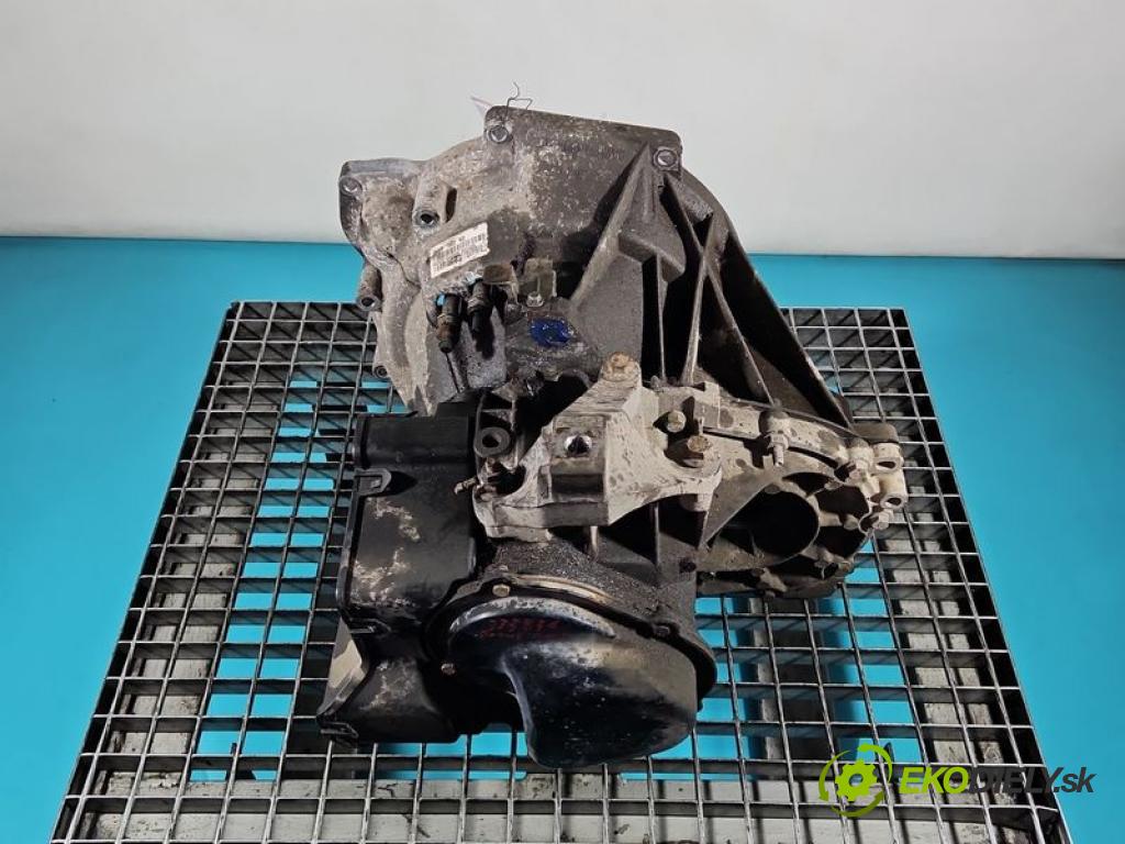 Ford Focus Mk2 2004-2011 1.6 16V 101 HP manual 74 kW 1596 cm3 5- prevodovka stupeň,rýchlosť manual 3M5R-7002-ND