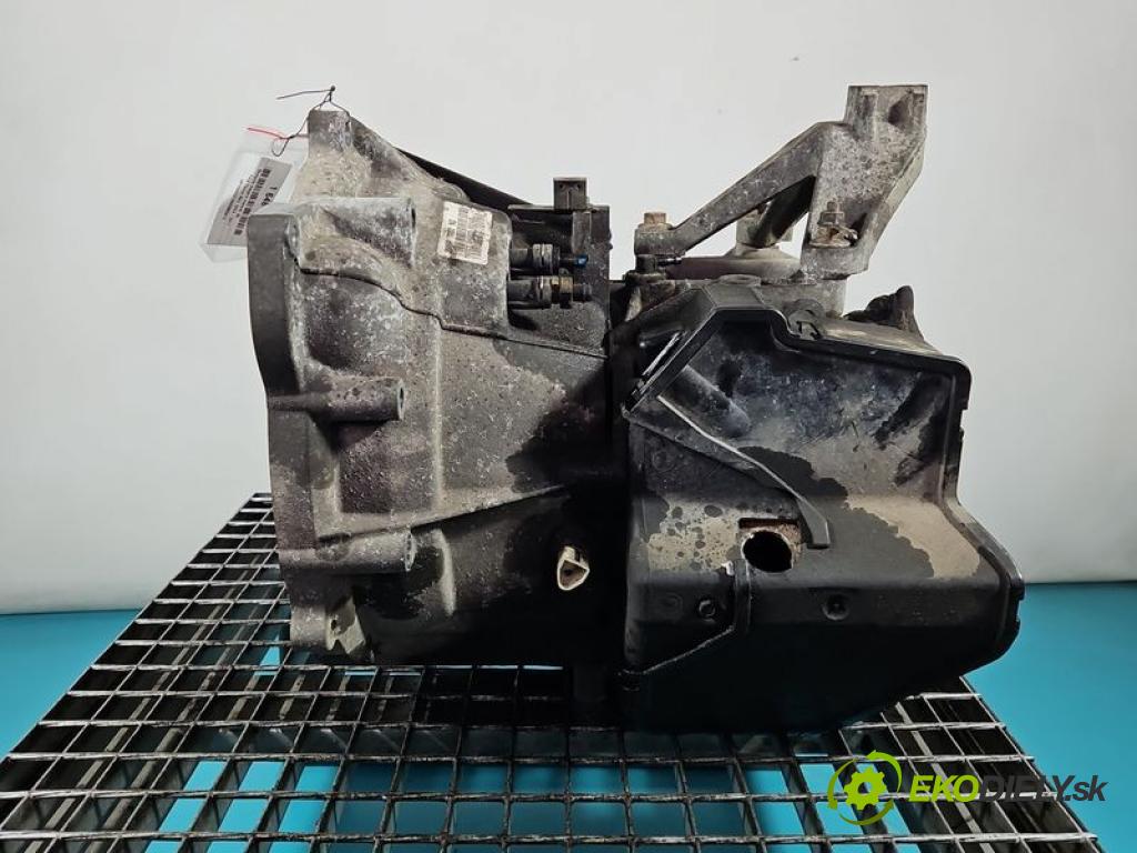 Ford Focus Mk2 2004-2011 1.6 16V 101 HP manual 74 kW 1596 cm3 5- prevodovka stupeň,rýchlosť manual 3M5R-7002-ND