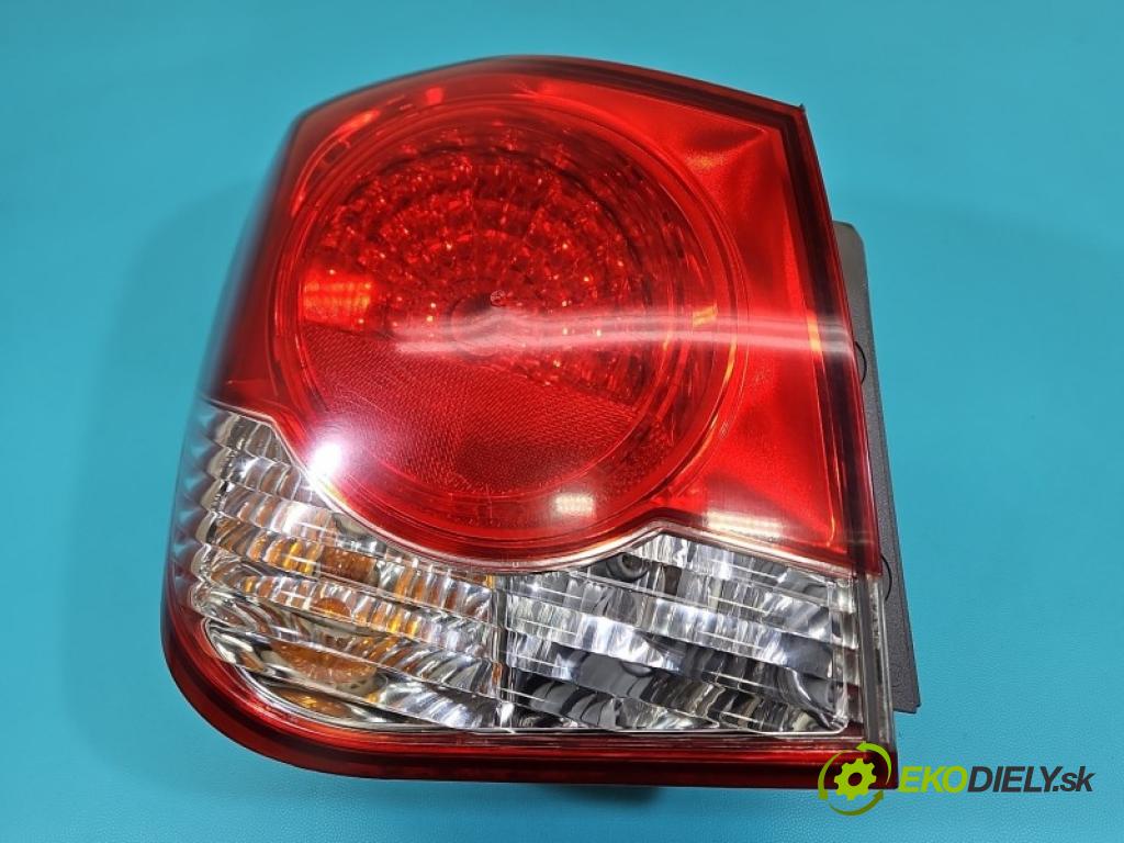 Chevrolet Cruze 1.8 16V 141 HP manual 104 kW 1796 cm3 4- svetlo / reflektor zadné ľavé blatník