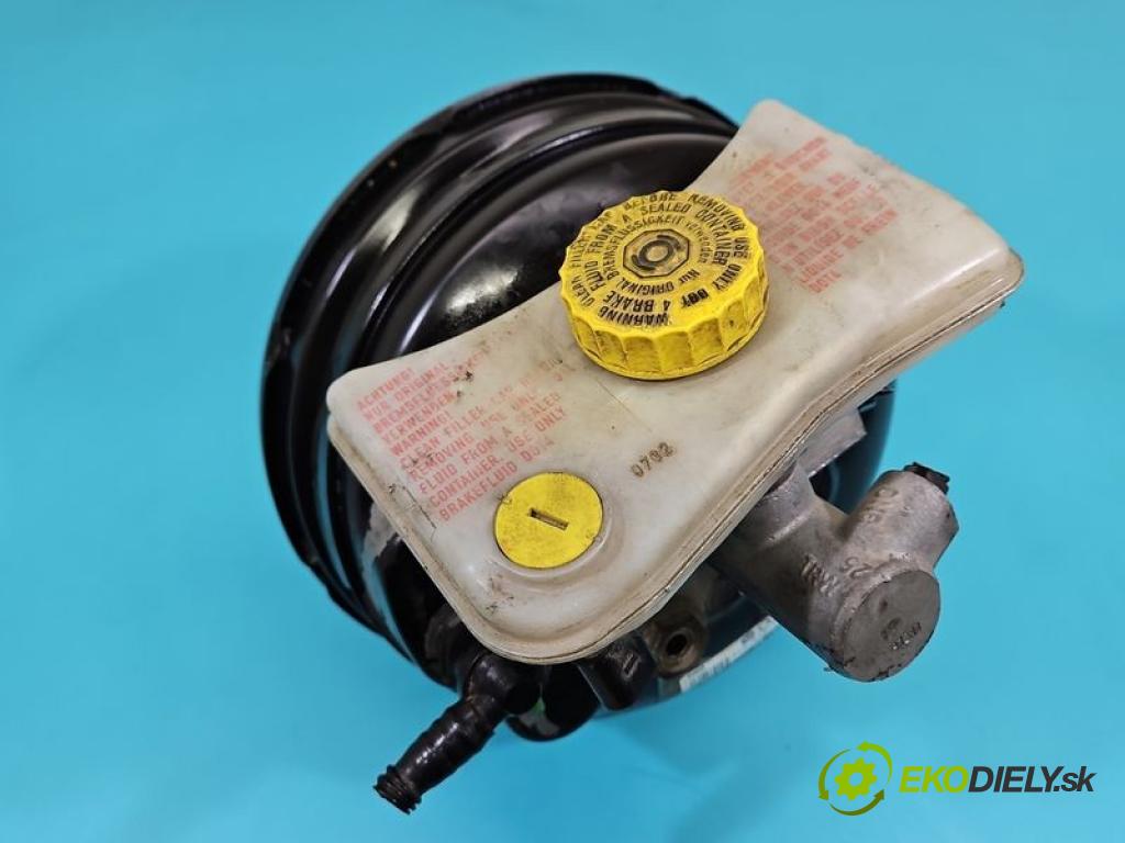 Audi A4 B6 2000-2004 2.0 20V 131 hp manual 96 kW 1984 cm3 4- servo posilovač 8E0612105J