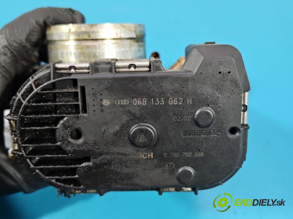 Audi A4 B6 2000-2004 2.0 20V 131 hp manual 96 kW 1984 cm3 4- škrticí klapka 06B133062H (Škrticí klapka)