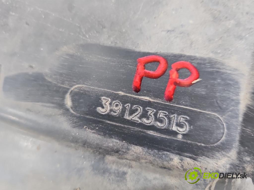 Opel Crossland 2017-2024 1.5 cdti 110 hp manual 81 kW 1499 cm3 5- blatník: přední pravé 39123515