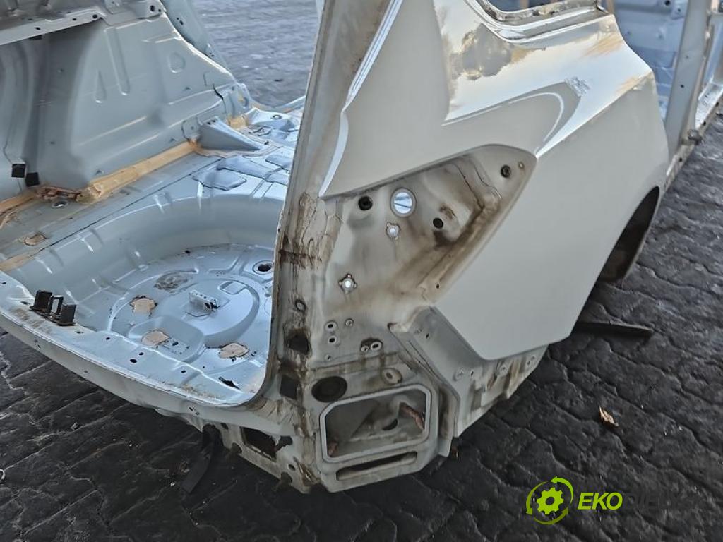 Ford Focus Mk4 2018- 2.0 TDCI 150 hp automatic 110 kW 1995 cm3 5- blatnik zadní pravý