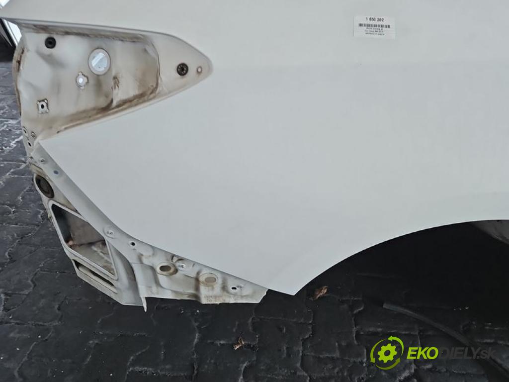 Ford Focus Mk4 2018- 2.0 TDCI 150 hp automatic 110 kW 1995 cm3 5- blatnik zadní pravý