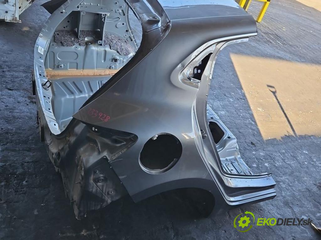 Renault Clio V 2019- 1.0 91KM manual 67 kW 999 cm3 5- stěna zadní