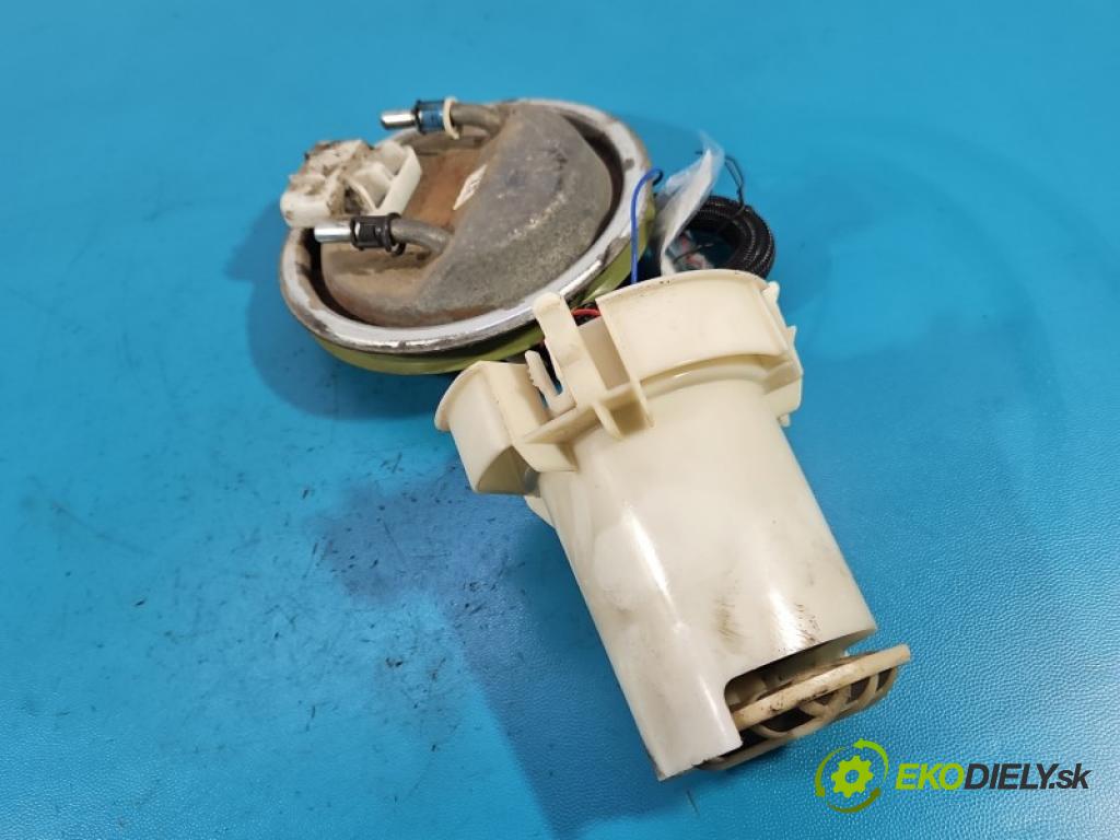 Opel Corsa C 2000-2006 1.0 12V 58 hp manual 43 kW 973 cm3 3- čerpadlo paliva
