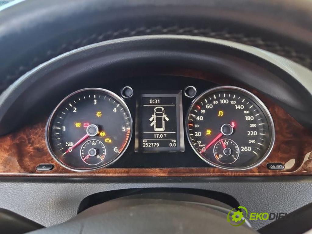 Vw Passat B7 2010-2014 2.0 tdi 140 hp manual 103 kW 1968 cm3 5- Přístrojová deska 3AA920870A (Přístrojová deska)