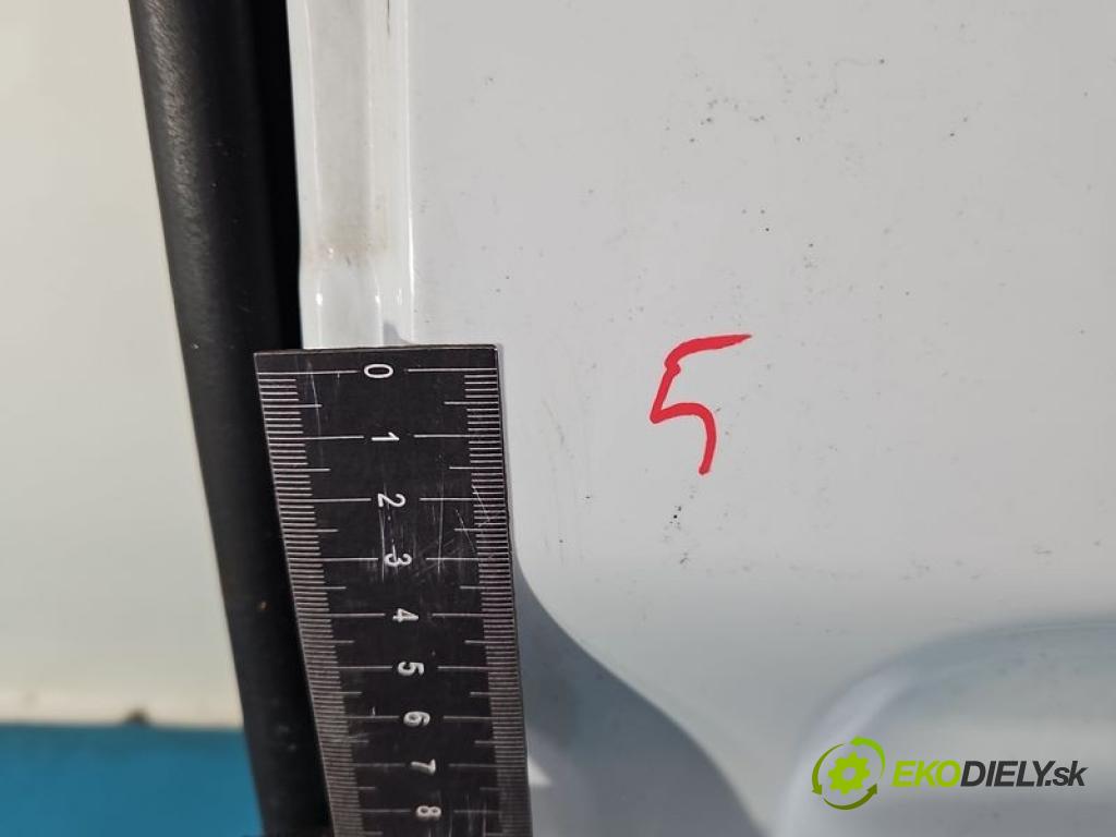 Renault Trafic III 2014- 2.0 dci 150 hp manual 110 kW 1997 cm3 5- dveře zadní pravé  (Klika dveří ostatní)