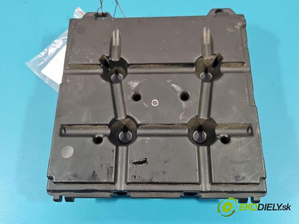 Seat Ibiza IV 6J 2008-2017 1.2 12V 69KM manual 51 kW 1198 cm3 3- řídící jednotka komfortu 6R0937086P