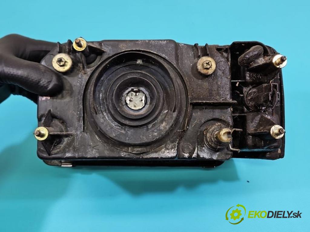 Daewoo Tico 0.8 plyn: 41 hp manual 30 kW 796 cm3 5- světlo pravý  (Pravé přední světlo)