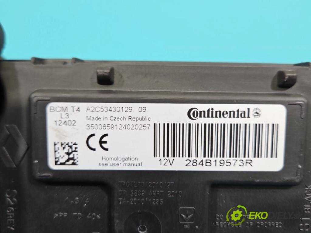 Renault Clio IV 2012-2020 1.2 16V 73 HP manual 54 kW 1149 cm3 5- riadiaca jednotka ostatné A2C53430129