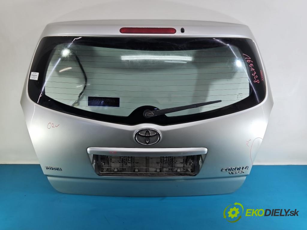 Toyota Corolla Verso II 2004-2009 1.8 vvti 1ZZ 129 hp manual 95 kW 1794 cm3 5- zadní kufrové dveře  (Zadní kapota (kufr))
