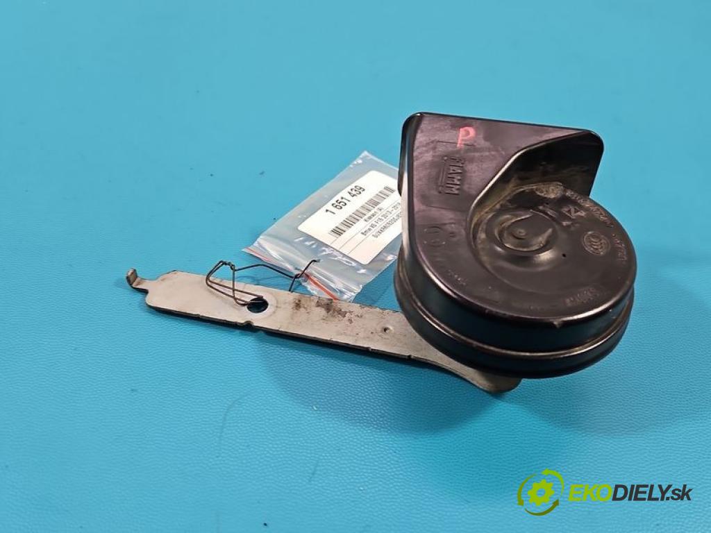 Bmw X5 F15 2013-2018 4.4 V8 automatic 330 kW 4395 cm3 5- Klakson: 7353193