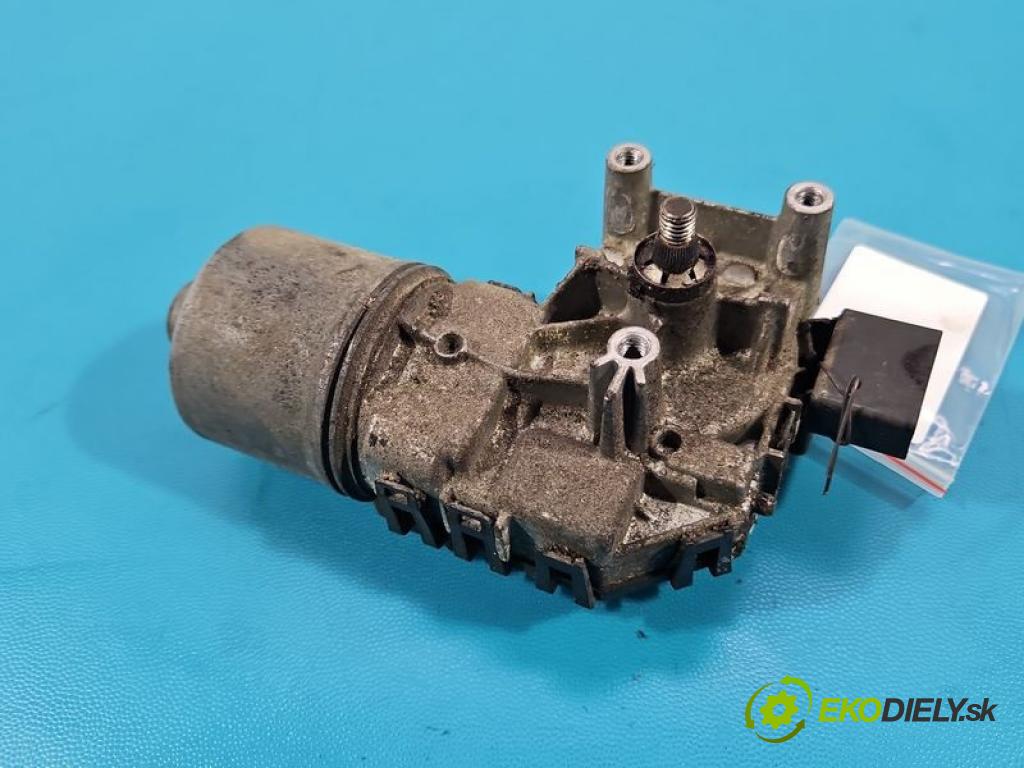 Audi A4 B6 2000-2004 1.9 tdi 131 hp manual 96 kW 1896 cm3 5- motor stěračů přední 8E1955119