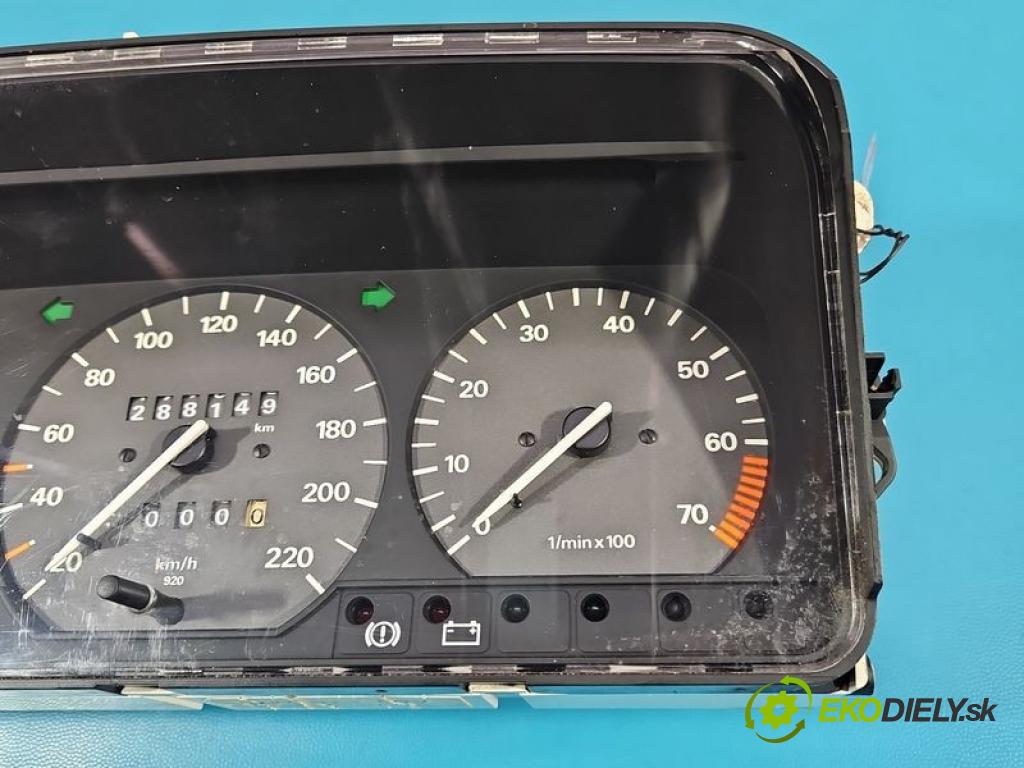 Vw Passat B4 1993-1997 1.8 8V 90 hp manual 66 kW 1781 cm3 4- Přístrojová deska 3A0919059 (Přístrojová deska)