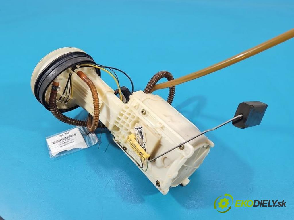 Audi A4 B6 2000-2004 2.0 20V 131 hp manual 96 kW 1984 cm3 5- čerpadlo paliva 8E0919051L