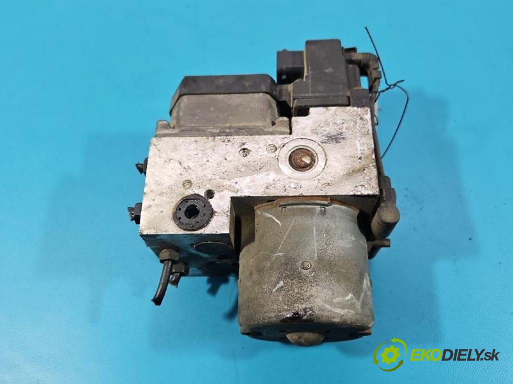 Audi A6 C5 1997-2004 2.4 V6 165 HP manual 121 kW 2393 cm3 4- čerpadlo abs 8E0614111C (Pumpa ABS)