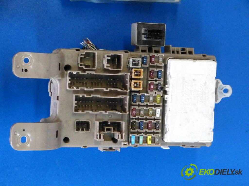 Toyota Corolla E12 2001-2009 2.0 D4D 90 HP  66 kW 2000 cm3  Jednotka riadiaca