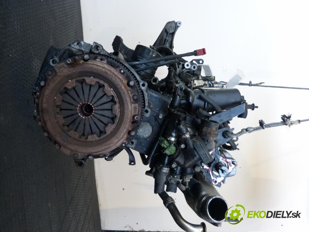 Volvo V40 I 1995-2004 1.9 TD 95 HP  70 kW 1900 cm3  Motor DIESEL