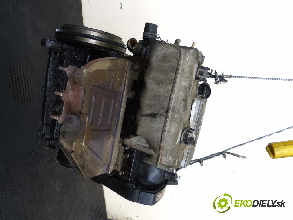 Seat Toledo I 1991-1998 1.6 8V 101 HP  74 kW 1600 cm3  Motor benz.