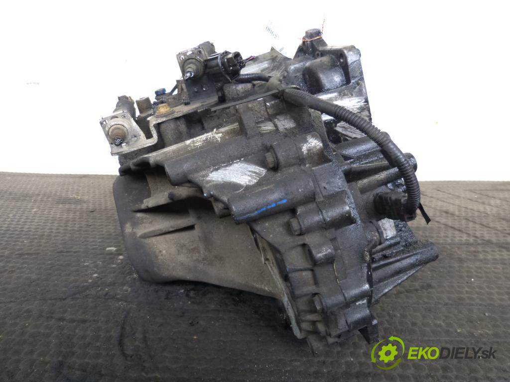 Mitsubishi Carisma 1.9 DID 102 hp  75 kW 1900 cm3  převodovka - manuální