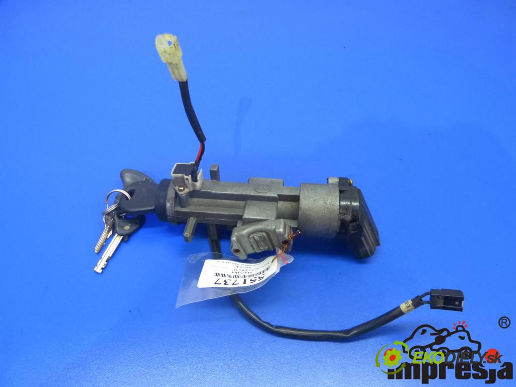 Daewoo Nubira II 1999-2003 2.0 16V   2000 cm3  spínačka  (Spínací skříňky a klíče)