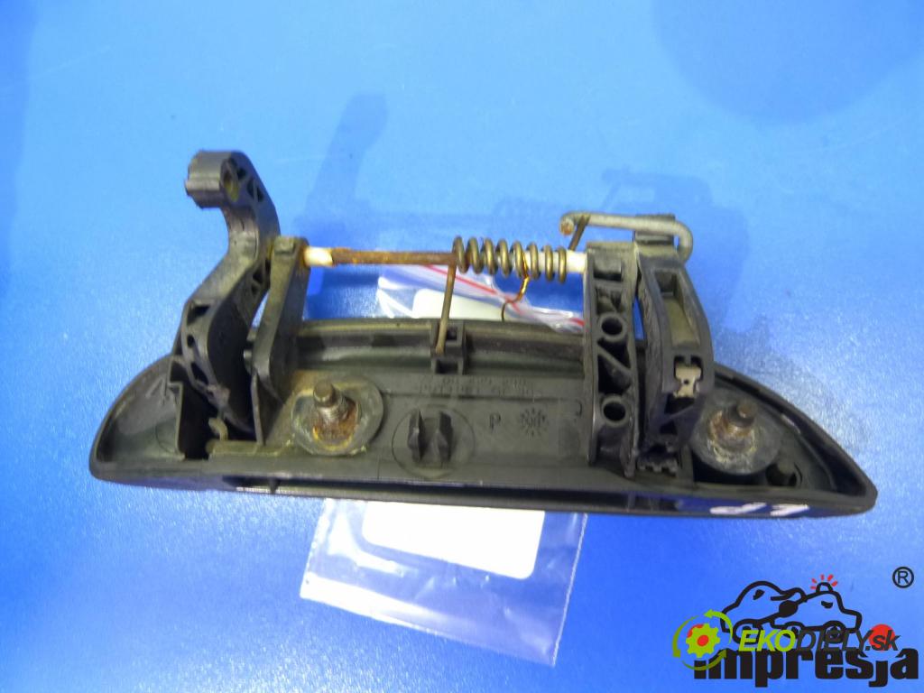 Renault Scenic I 1996-2003 1.9 DTI 98 HP  72 kW 1900 cm3  Kľučka predný ľavá strana vonkajšia  (Vonkajšie predné ľavé)