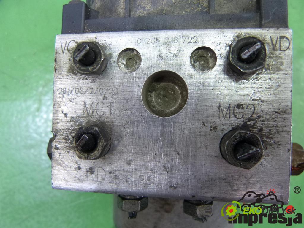 Citroen Xsara II 2000-2004 1.6 16V 109 hp  80 kW 1600 cm3  pumpa ABS  (Pumpy brzdové)