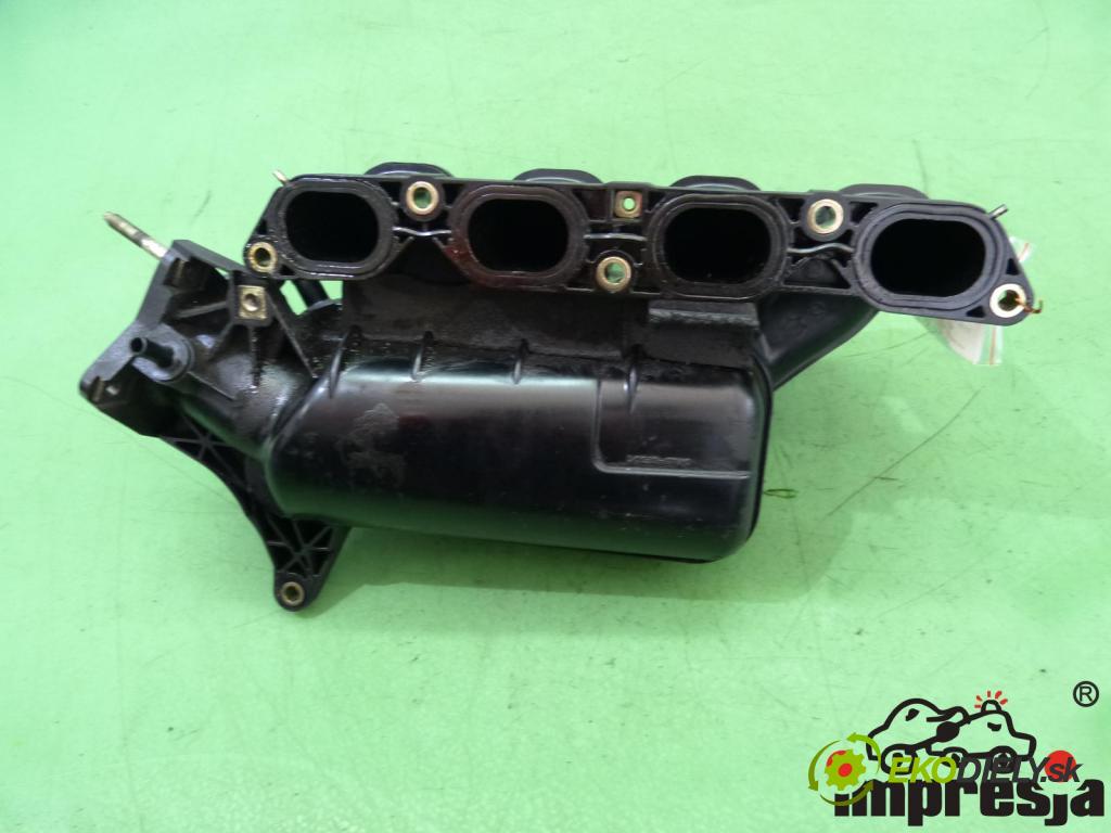 Toyota Avensis I T22 1997-2003 1.8 16V VVTI 129 HP  95 kW 1800 cm3  Potrubie sacie, sanie  (Sacie potrubia)
