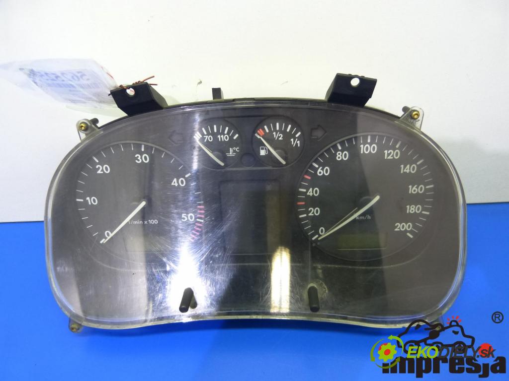 Vw Polo III 6N 1994-2001 1.7 SDI 60 hp  44 kW 1700 cm3  prístrojovka  (Přístrojové desky, displeje)