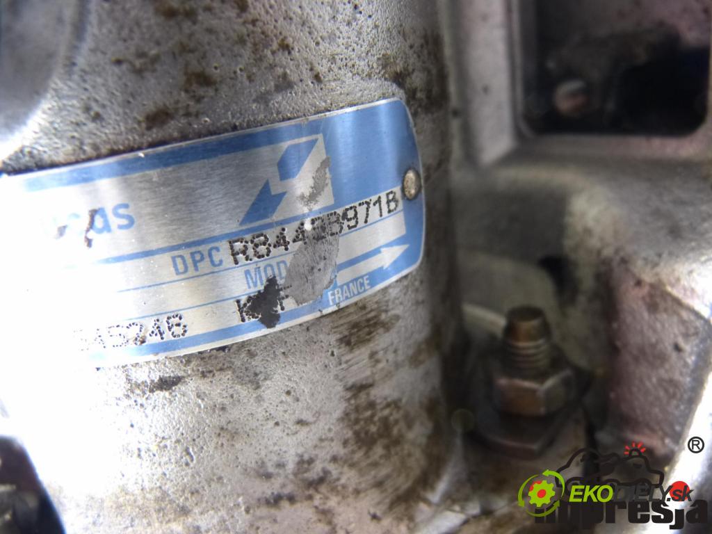 Peugeot 106 50 HP  37 kW 1400 cm3  Pumpa vstrekovacia  (Vstrekovacie čerpadlá)
