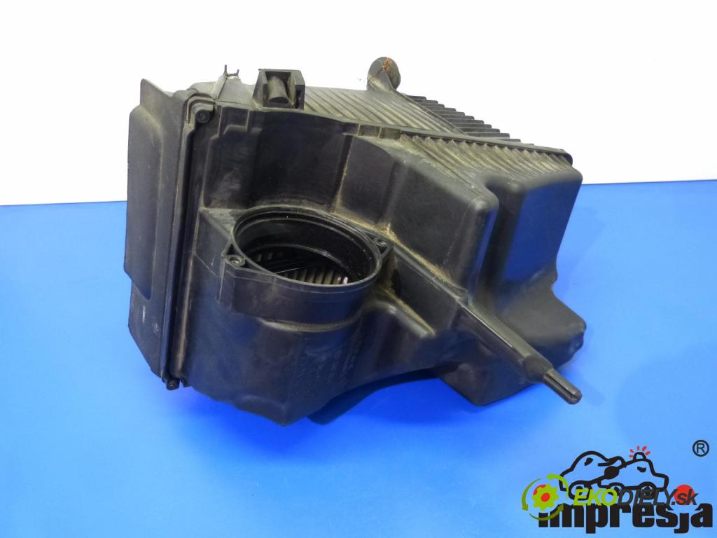 Renault Scenic II 2003-2009 2.0 DCI 150 HP  110 kW 2000 cm3  Obal filtra vzduchu  (Obaly filtrov vzduchu)