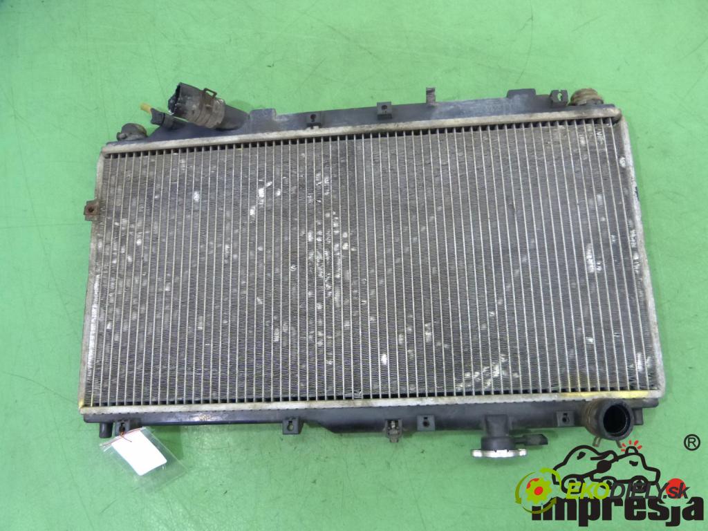 Kia Carens 1999-2002 1.8 DOHC 16V 110 HP  81 kW 1800 cm3  Chladič  (Chladiče)