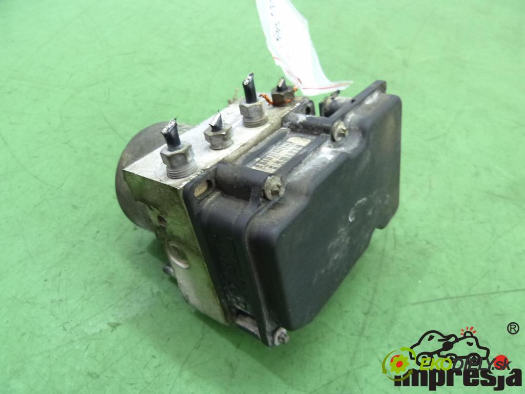 Fiat Punto Grande 1.2 8V 65 hp  48 kW 1200 cm3  pumpa ABS  (Pumpy brzdové)