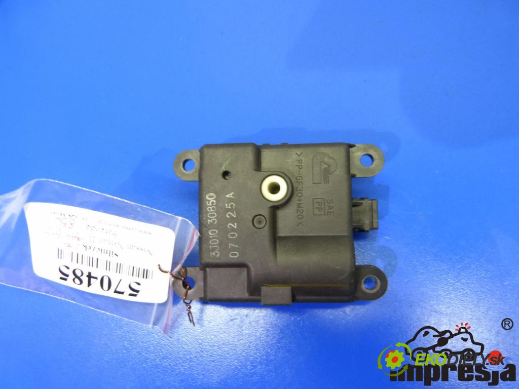 Nissan X-trail II 2008-2013 2.0 DCI 150 HP  110 kW 2000 cm3  Motorček kúrenia