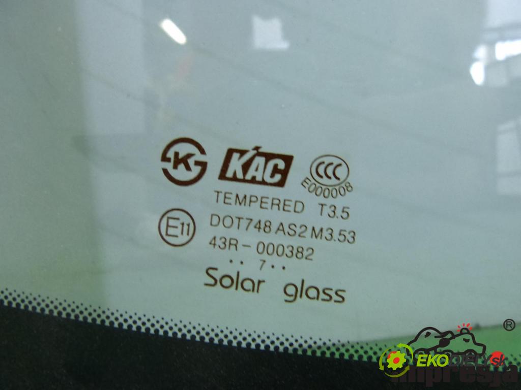 Chevrolet Epica 2.0 VCDI 150 hp  110 kW 2000 cm3  okno zadní část  (Okna zadní)