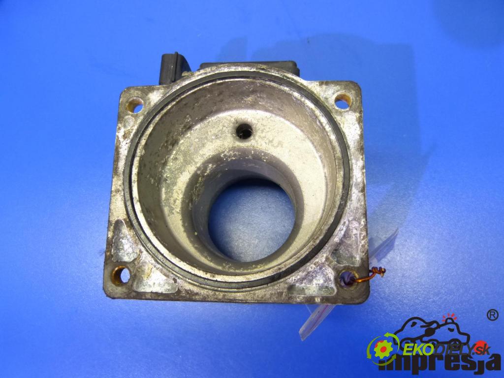 Nissan Primera P10 1990-1998 2.0 16V   2000 cm3  Váha vzduchu  (Váhy vzduchu)
