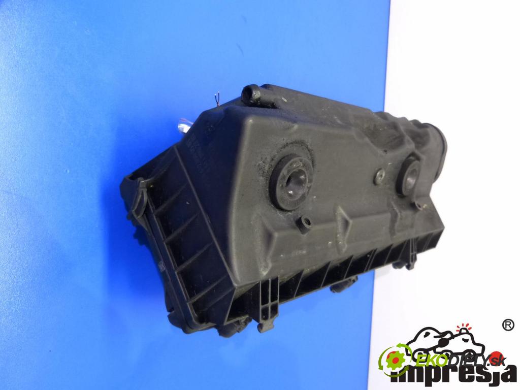 Mercedes ML W163 1997-2005 2.7 CDI 163 hp  120 kW 2700 cm3  obal filtra vzduchu  (Kryty filtrů)