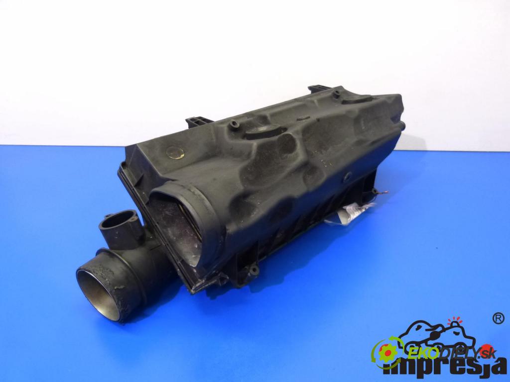 Mercedes ML W163 1997-2005 2.7 CDI 163 hp  120 kW 2700 cm3  obal filtra vzduchu  (Kryty filtrů)