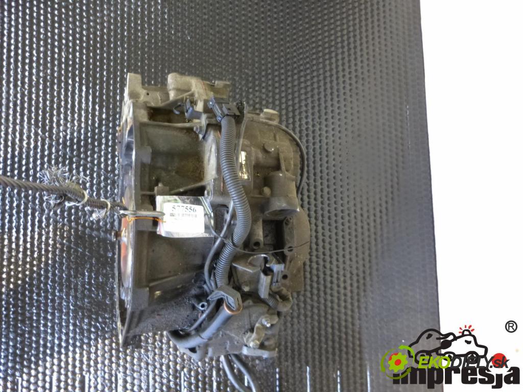 Opel Vectra B 1995-2002 1.8 16V 116 HP  85 kW 1800 cm3  Prevodovka - automat 