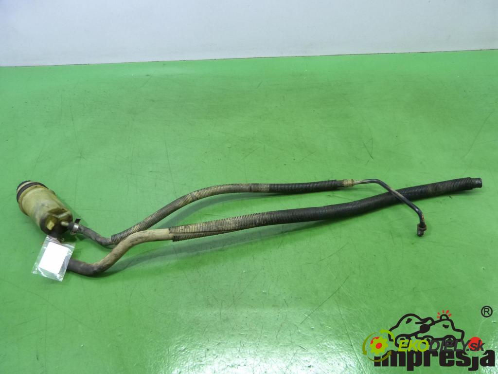 Vw Passat B3 1988-1993 1.8 8V   1800 cm3  Rúrka servočerpadlo
