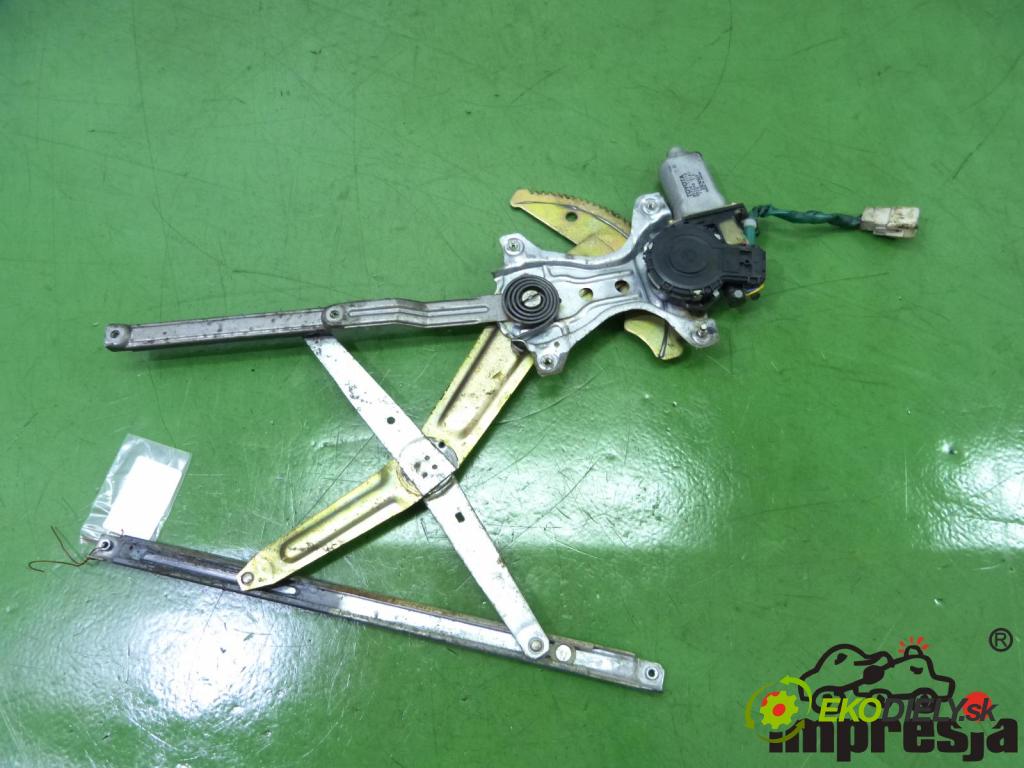 Toyota Corolla E11 1997-2002 1.3 16V 86 HP  63 kW 1300 cm3  Mechanizmus predný ľavy